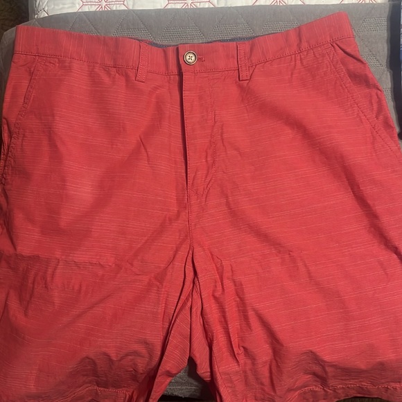 Mens Red shorts - Picture 2 of 2